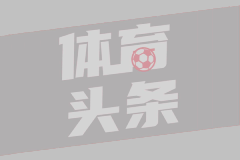 58岁王祖贤机场被偶遇显老态
